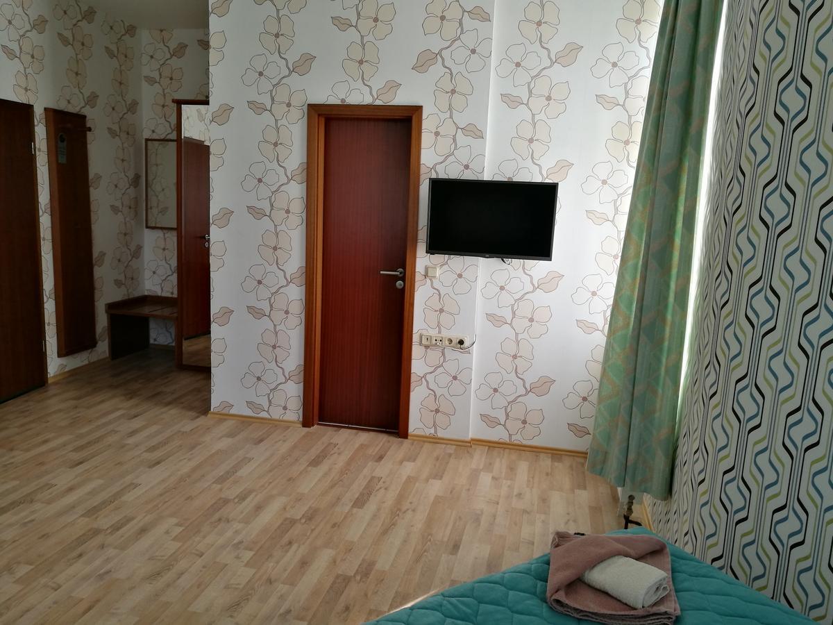 Hotel Restaurant Hohe Tanne Grossbreitenbach Екстериор снимка